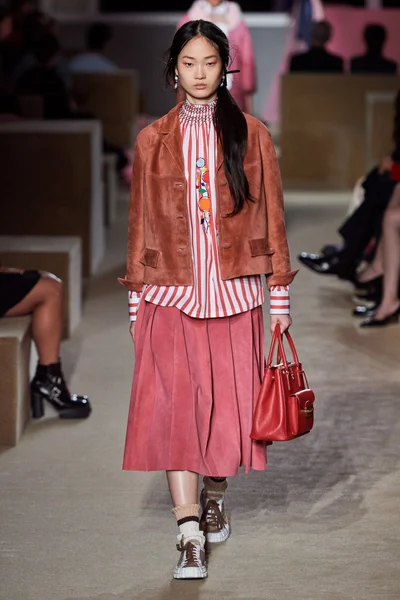 Look 22